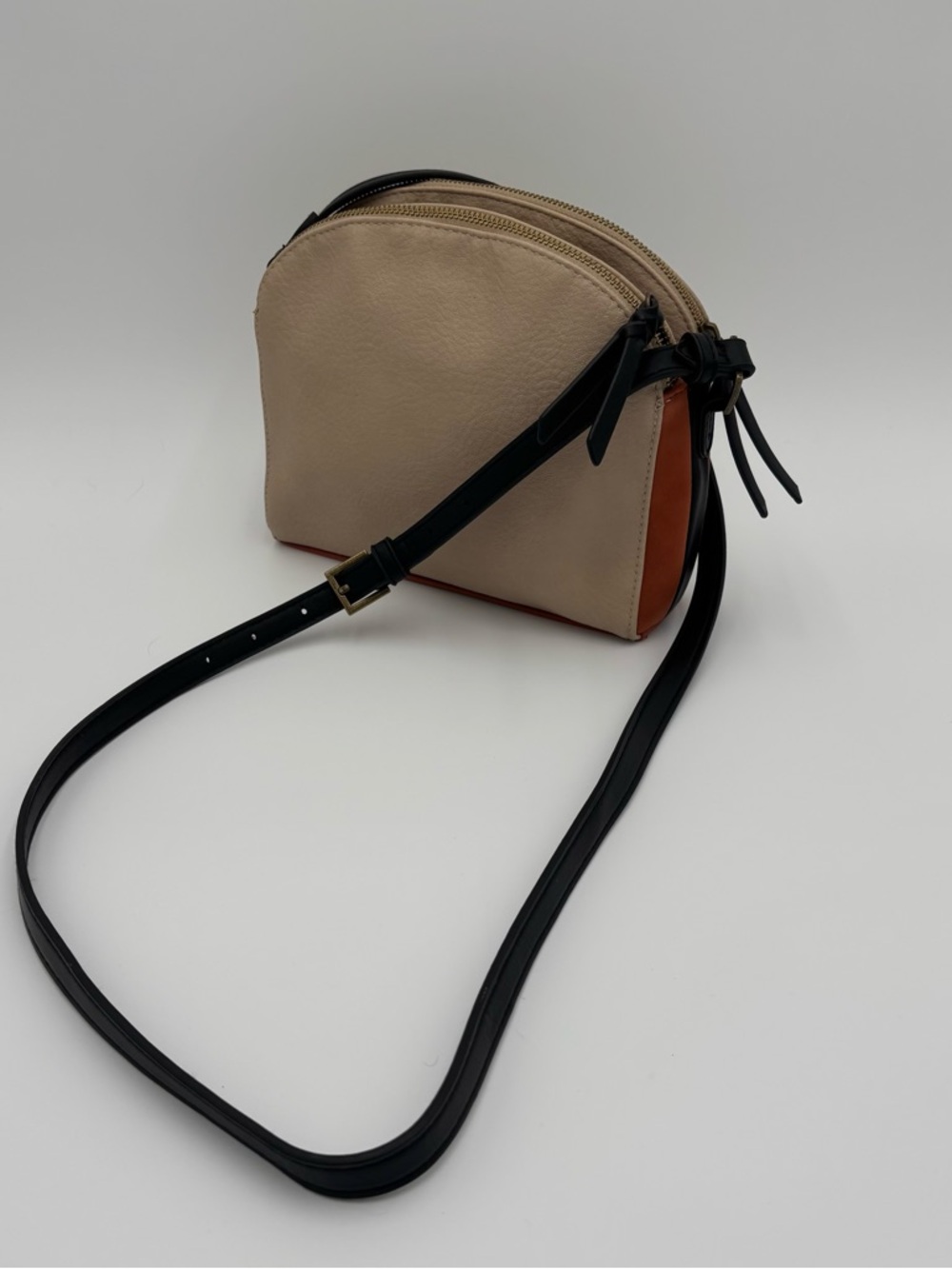 Universal Thread Beige and Brown Crossbody with Black Strap